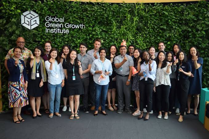 Jobs at the Global Green Growth Institute in 14 different countries are now available.