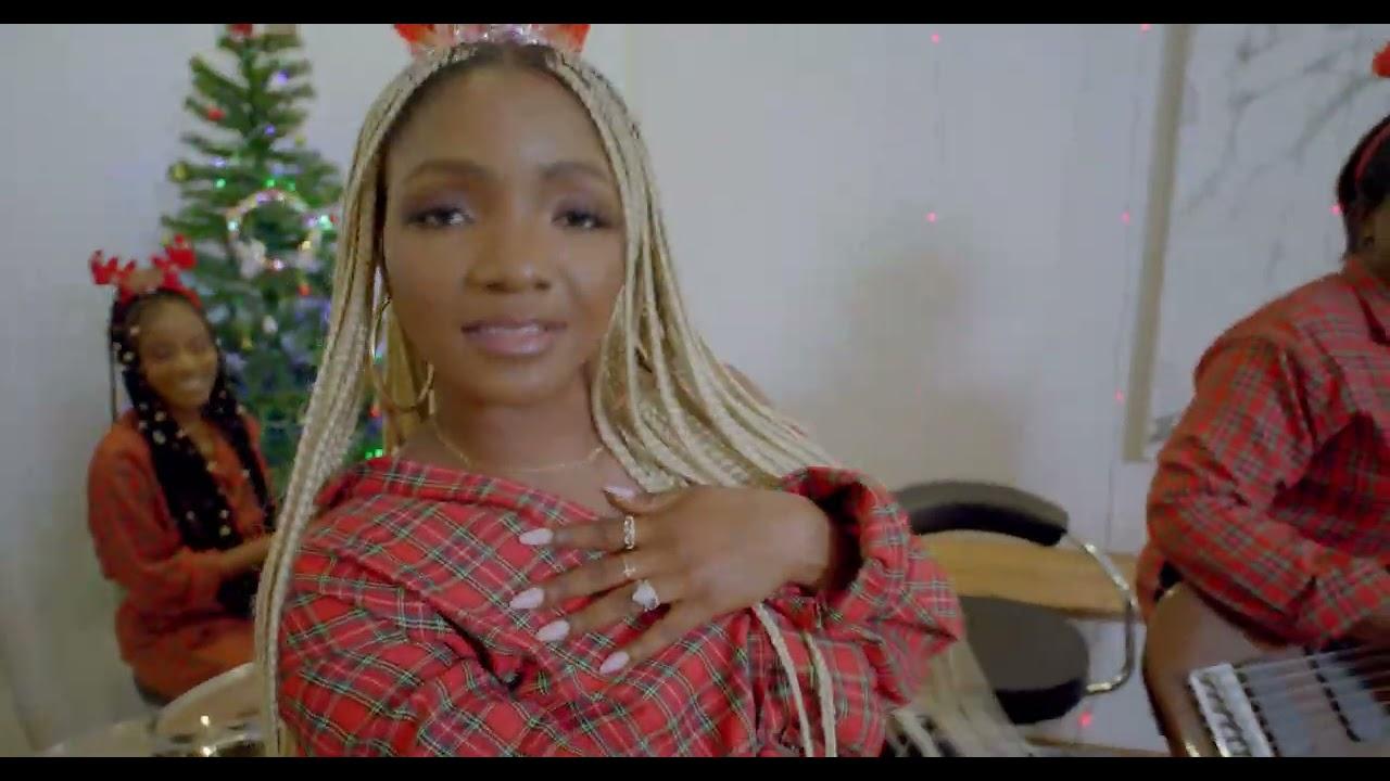 Download Video MP4 | Simi - Christmas Sometin (Visualizer)